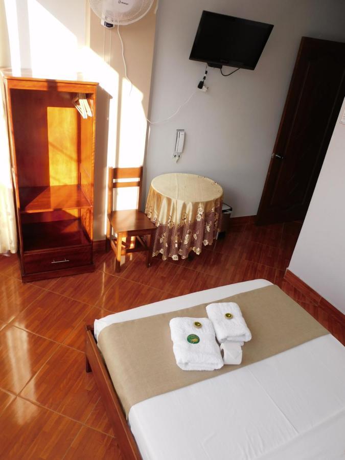 Hotel Tambopata Inn ปูแอร์โต มัลโดนาโด ภายนอก รูปภาพ