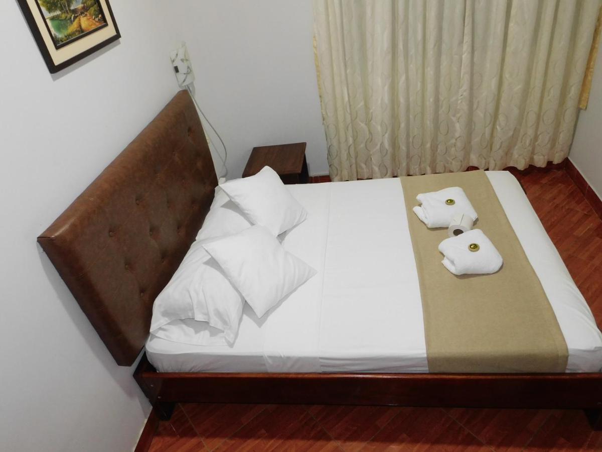 Hotel Tambopata Inn ปูแอร์โต มัลโดนาโด ภายนอก รูปภาพ